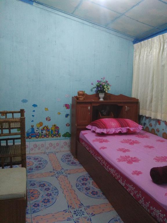 Patchaya Guesthouse Amphawa Buitenkant foto