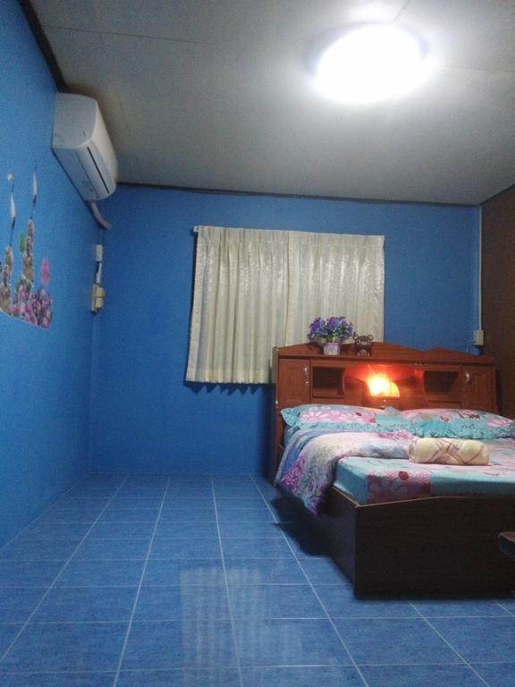 Patchaya Guesthouse Amphawa Buitenkant foto